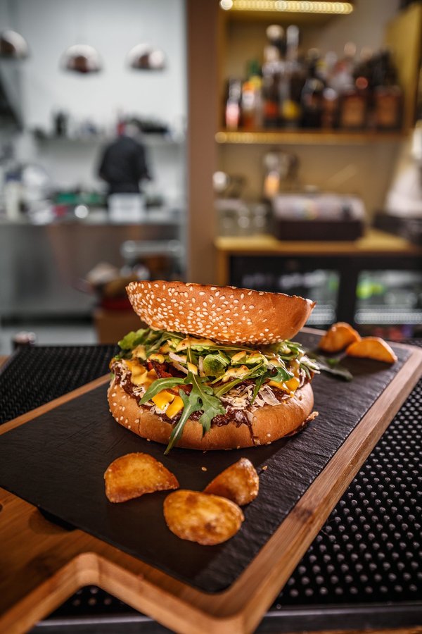 Découvrez la recette irrésistible du burger vegan maison